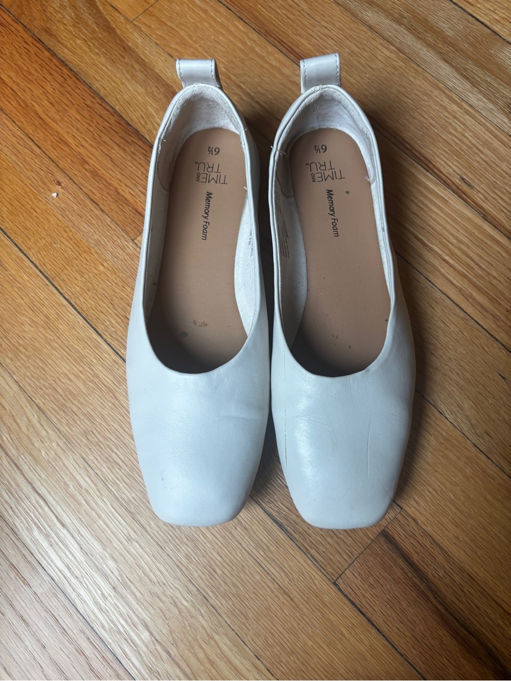 Time and Tru White Square-Toe Memory Foam Ballet Flats